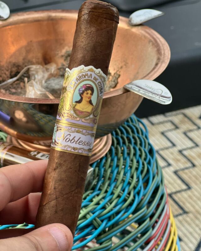 Enjoying the 4th with a La Aroma De Cuba Noblesse. #CigarLife